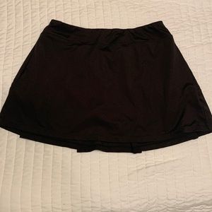 Black tennis skirt